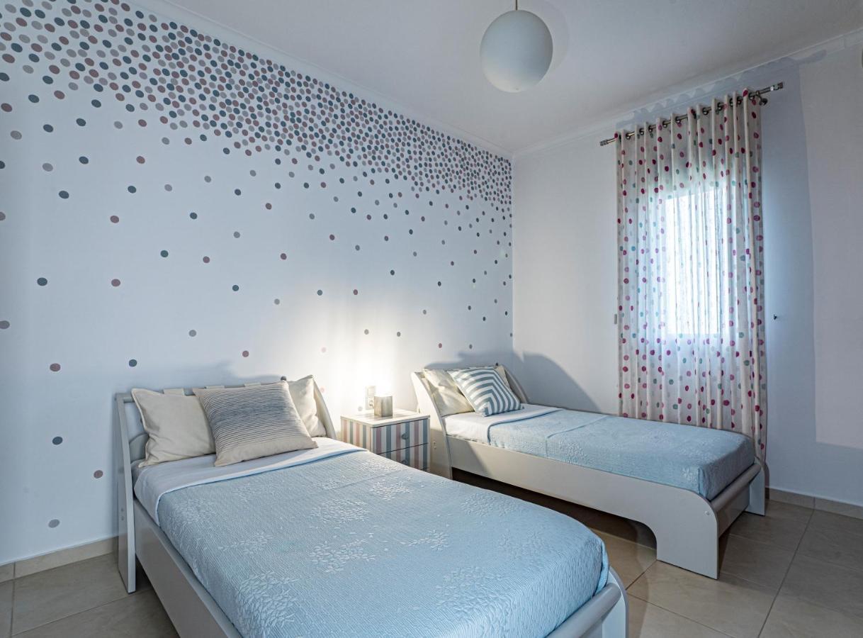 Krissa Villa Sfáka Екстериор снимка